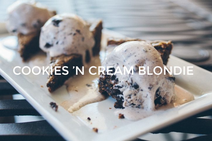 Cookies and Cream Blondie Recipe